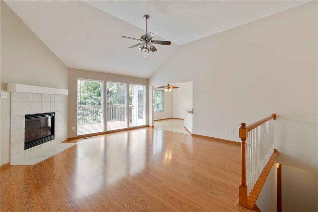 Kearney, MO 64060,909 E 16th ST