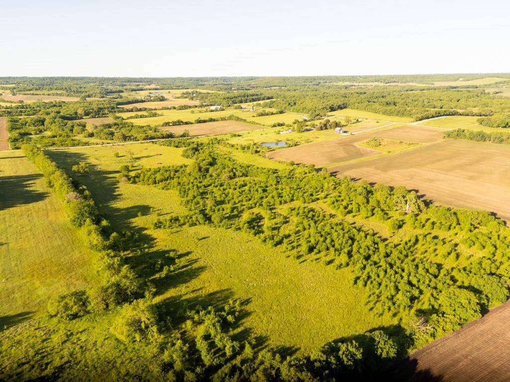 Baldwin City, KS 66006,N 790 RD