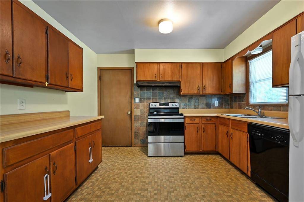 Raytown, MO 64138,8600 E 81st ST