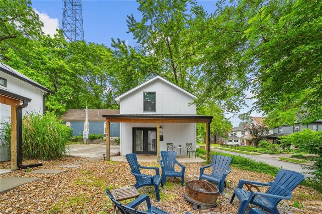 Kansas City, MO 64111,56 E 32 ST