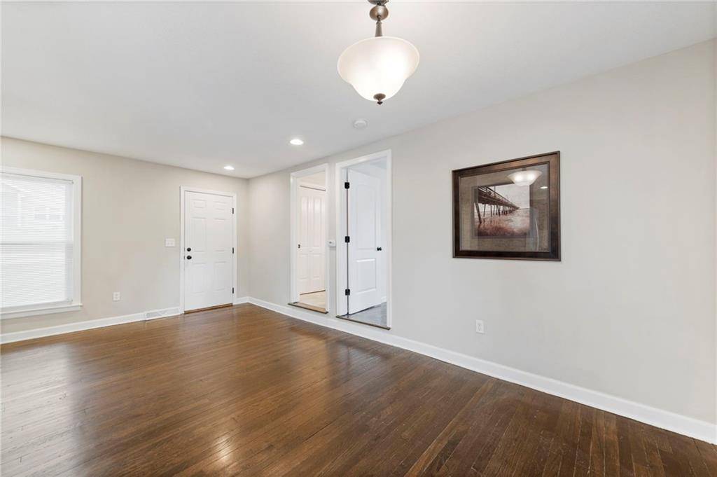 Kansas City, MO 64114,8101 Grand AVE