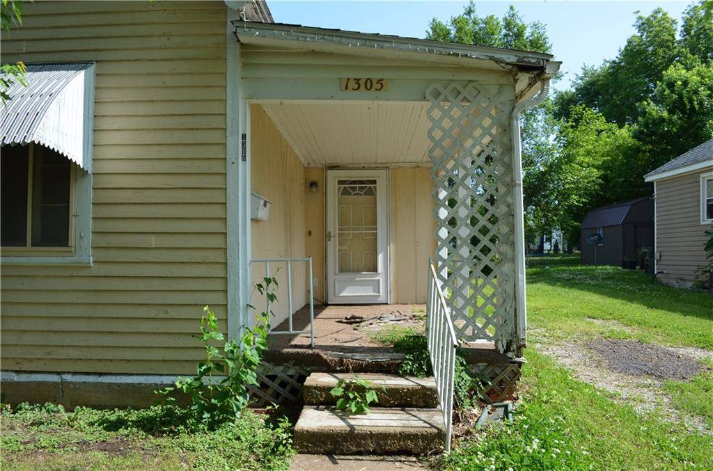 Sedalia, MO 65301,1305 E 14th ST