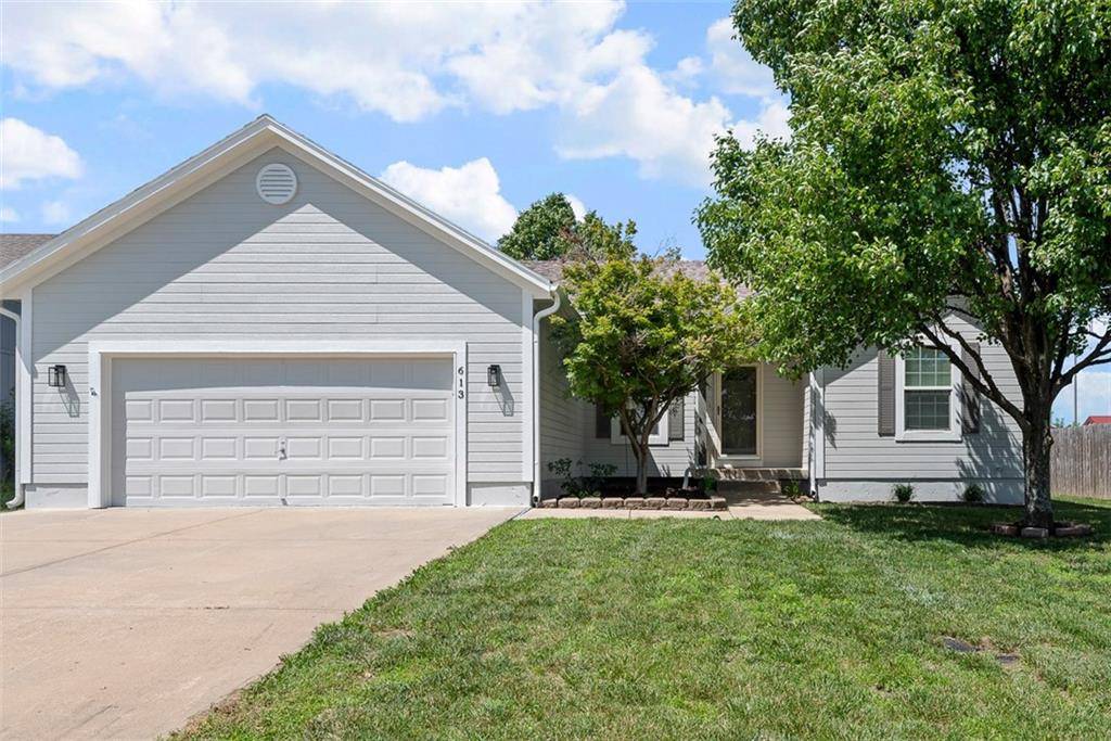 Wellsville, KS 66092,613 W 3rd TER