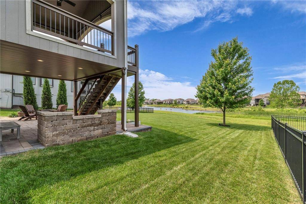 Lenexa, KS 66227,9812 Saddletop ST