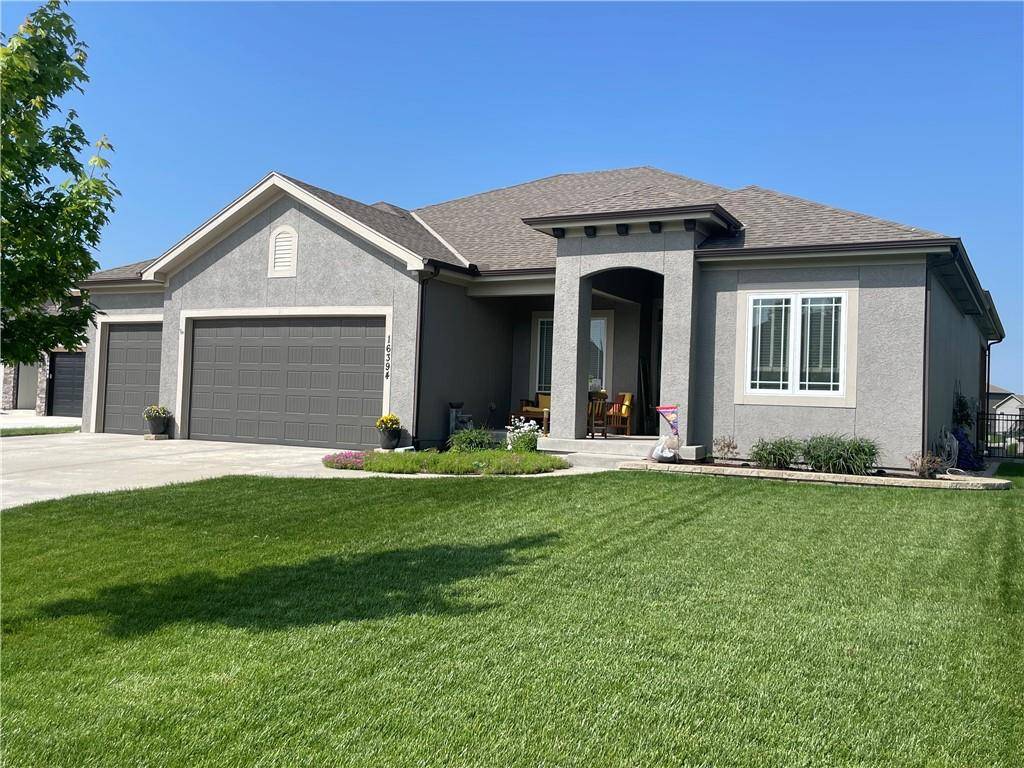 Olathe, KS 66062,16394 S Loiret ST