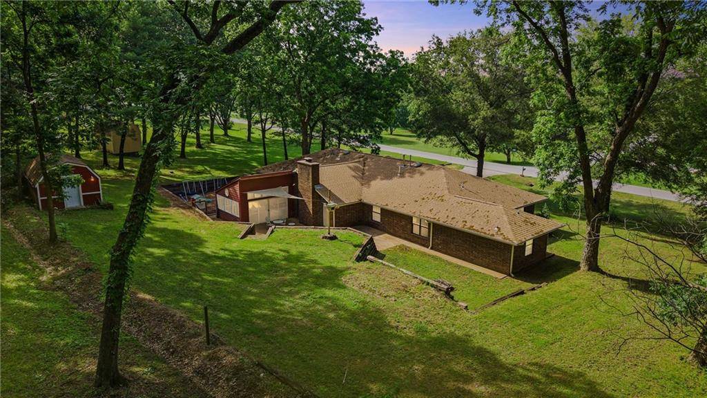 Coffeyville, KS 67337,302 Southern Hills DR