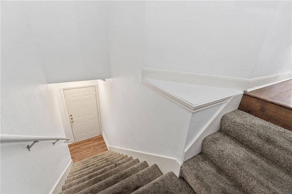 Leawood, KS 66211,11619 Tomahawk Creek Pkwy #B