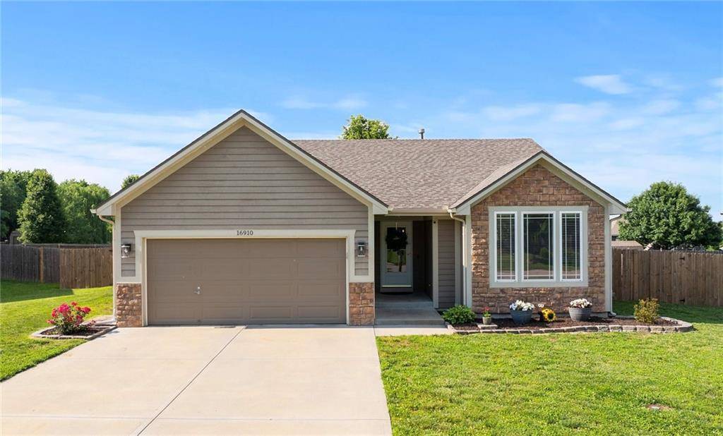 Basehor, KS 66007,16910 Juniper DR