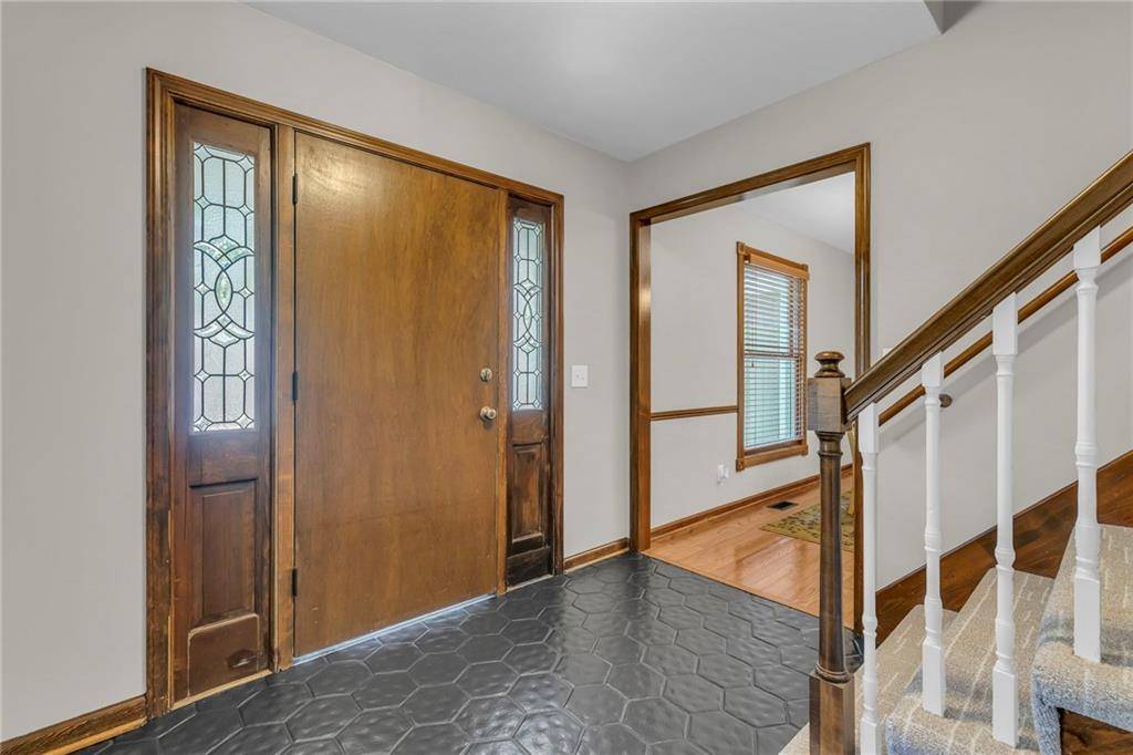 Lenexa, KS 66215,10124 HALSEY ST