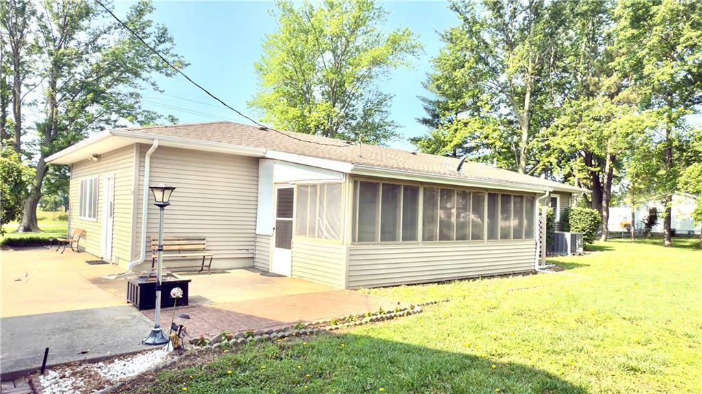Nevada, MO 64772,16633 E MISSION RD
