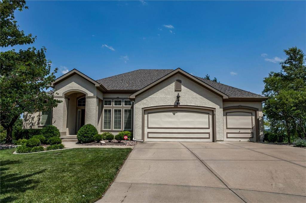 Leawood, KS 66209,13291 Fairway RD