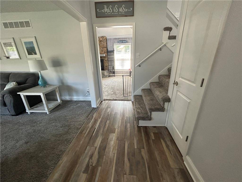 St Joseph, MO 64506,5126 Briarwood LN