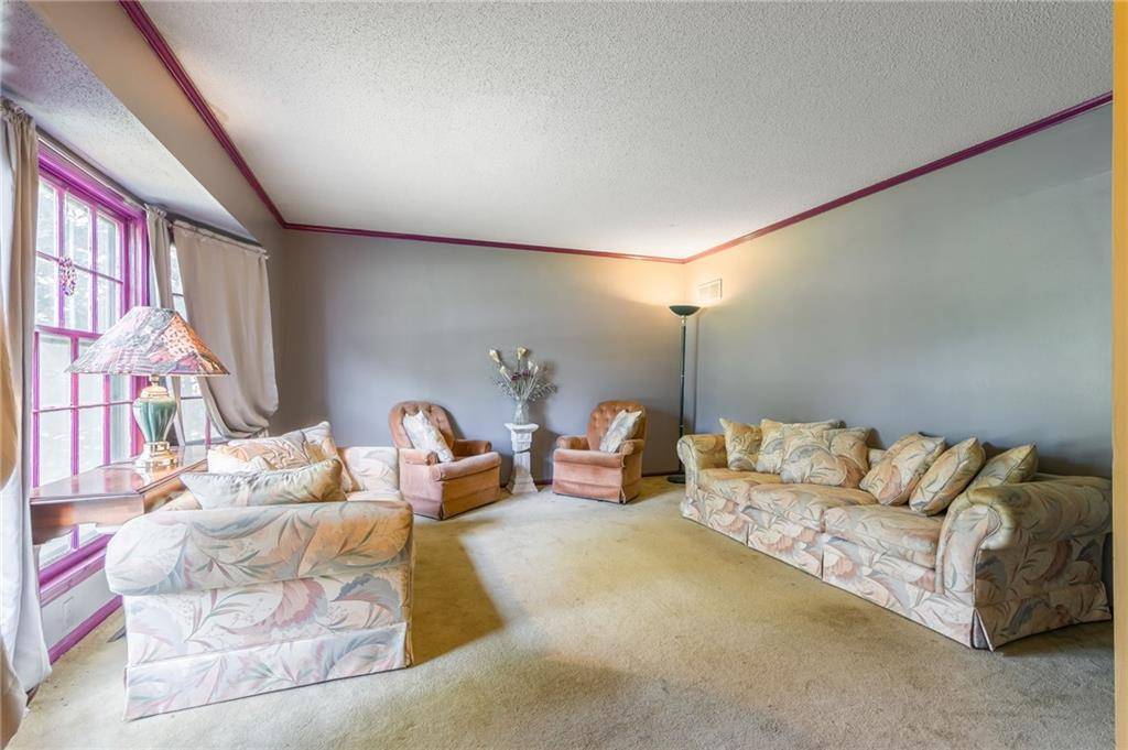 Kansas City, MO 64131,9714 Shepherds DR