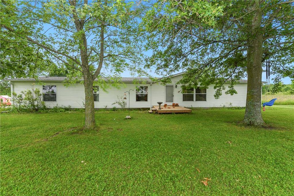 Creighton, MO 64739,46005 E State Route N HWY