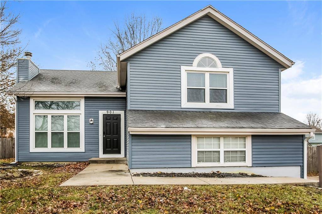 Belton, MO 64012,901 Courtland CT