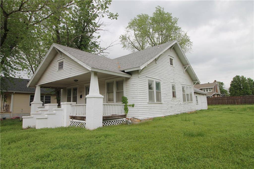 Independence, KS 67301,228 S Burns ST