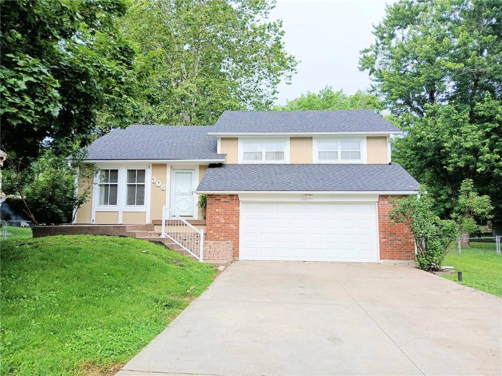 Belton, MO 64012,306 Hawthorne CT