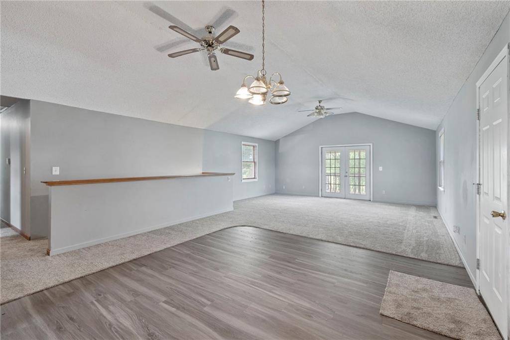 Warrensburg, MO 64093,12 SW 365th RD