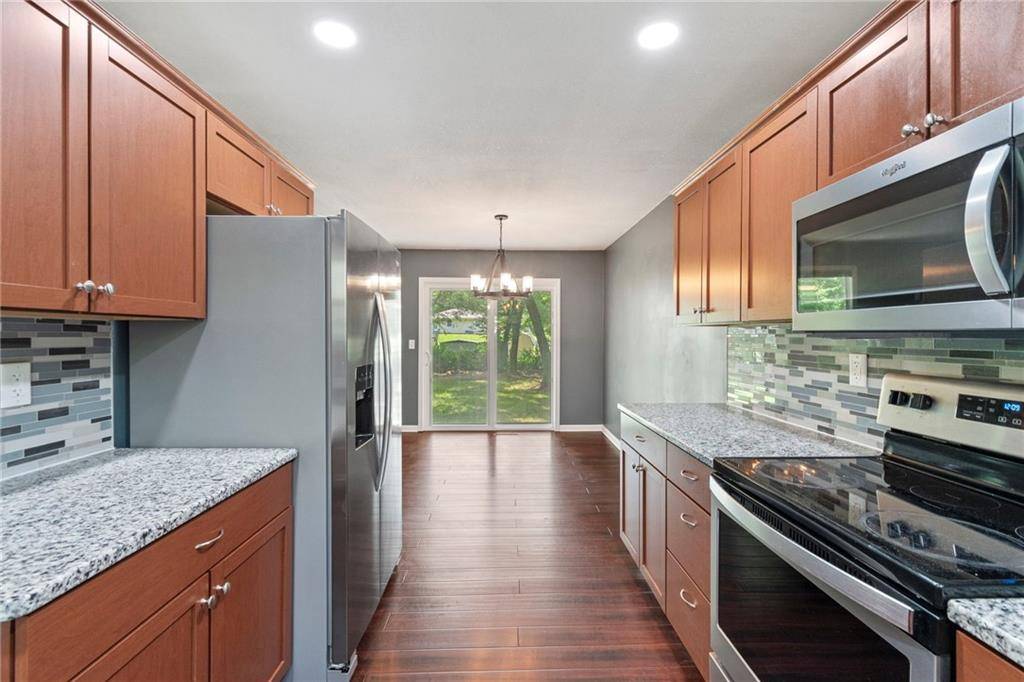 Warrensburg, MO 64093,10 SE 240 RD