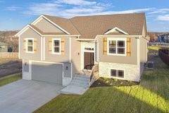 Smithville, MO 64089,18408 Rock Creek DR #N