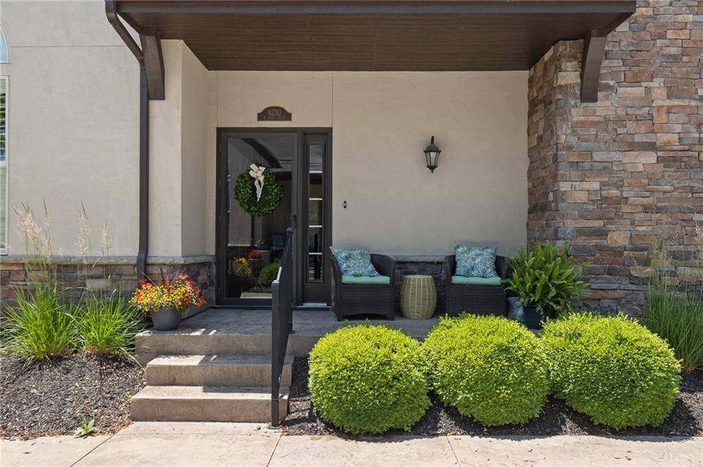 Overland Park, KS 66213,8230 W 131st CT