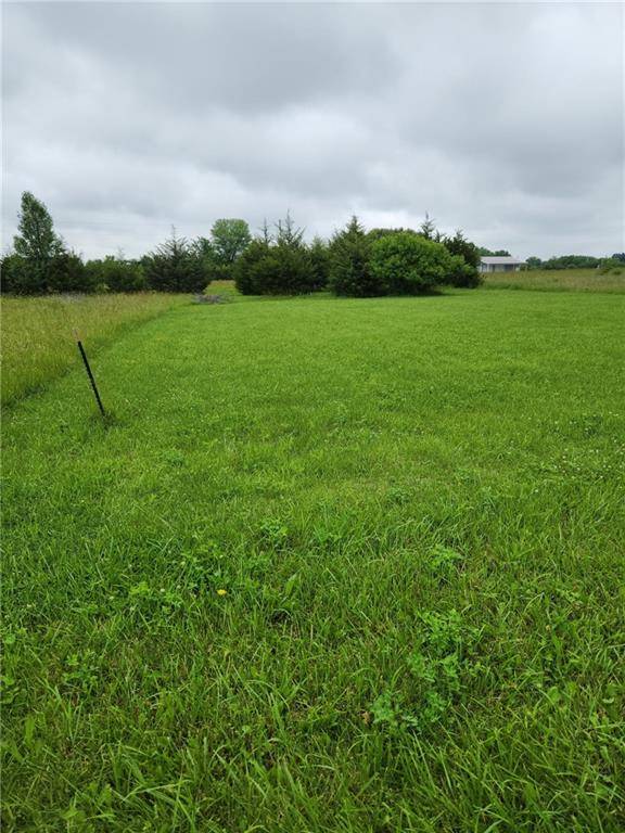 Linn Valley, KS 66040,37 Red Fox DR