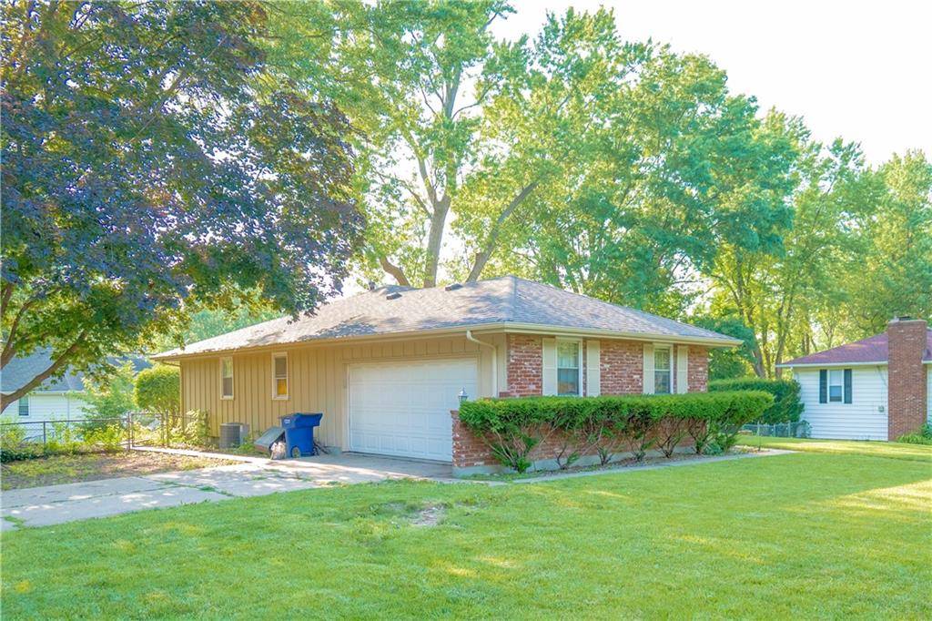 Blue Springs, MO 64015,1109 SW 14th St. TER