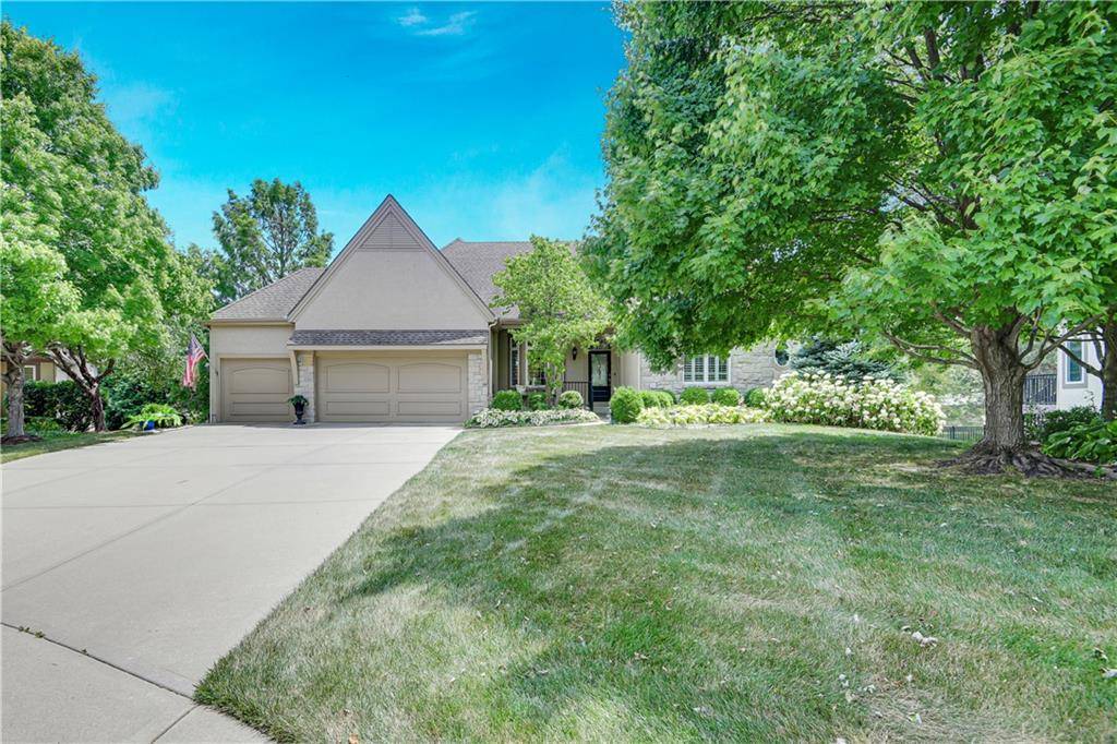 Leawood, KS 66224,5305 W 141st TER