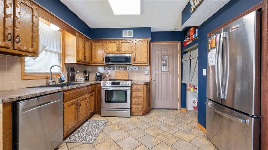 Harrisonville, MO 64701,25220 S Blinker Light RD