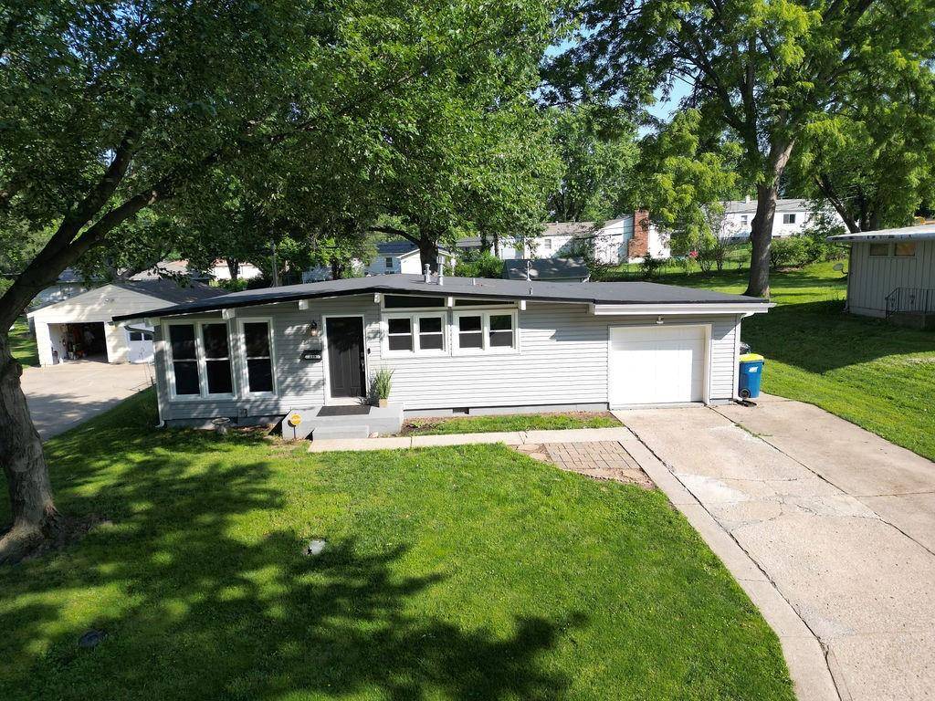 Liberty, MO 64068,818 Reed ST