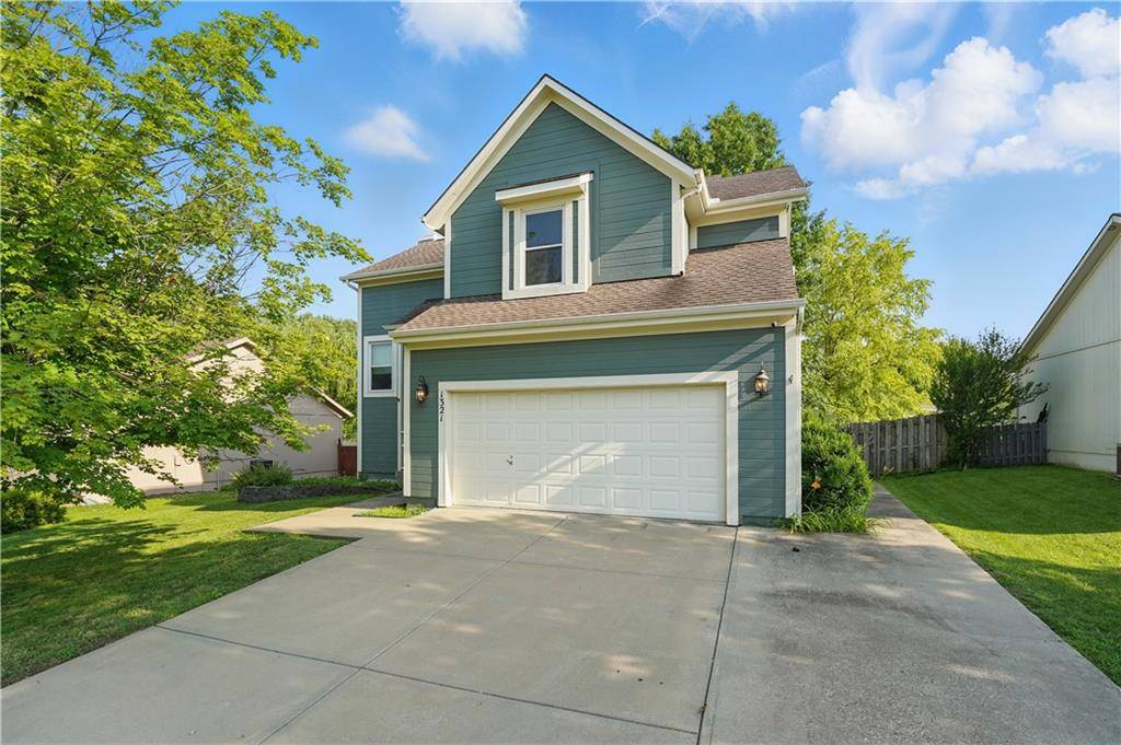 Louisburg, KS 66053,1321 S 6th ST