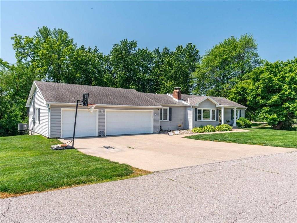 Country Club, MO 64505,2 Ridgeland RD
