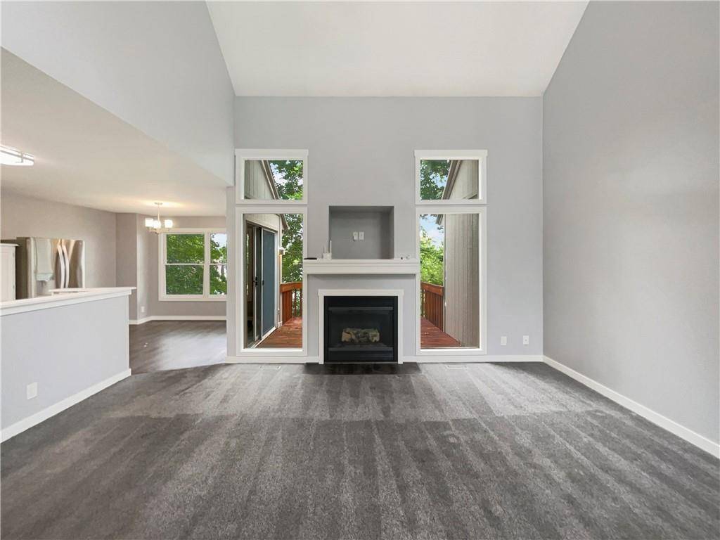 Overland Park, KS 66223,15416 Floyd ST