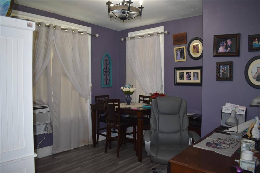 St Joseph, MO 64504,7220 King Hill AVE