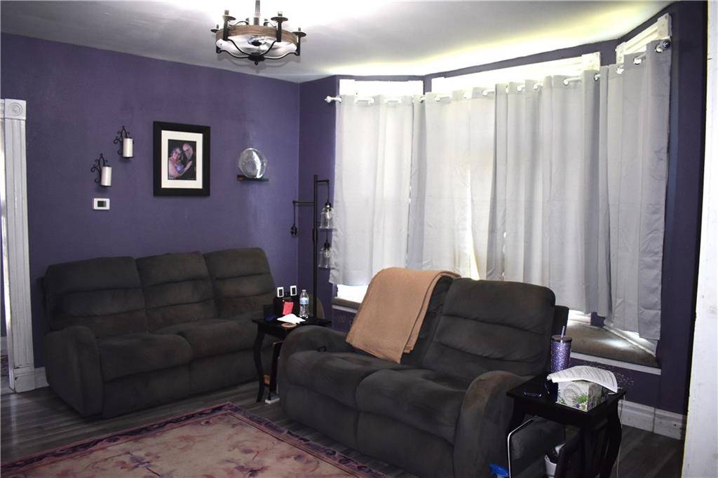 St Joseph, MO 64504,7220 King Hill AVE