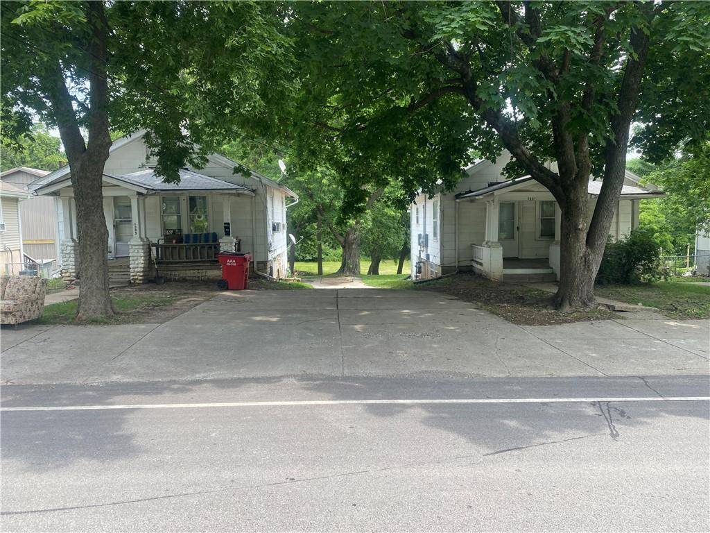Independence, MO 64055,1335-37 S Osage ST