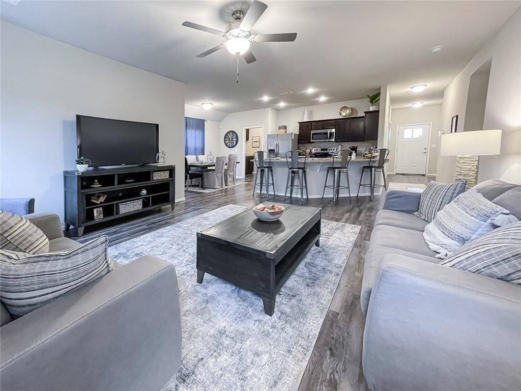 Blue Springs, MO 64014,7908 SE 5Th ST