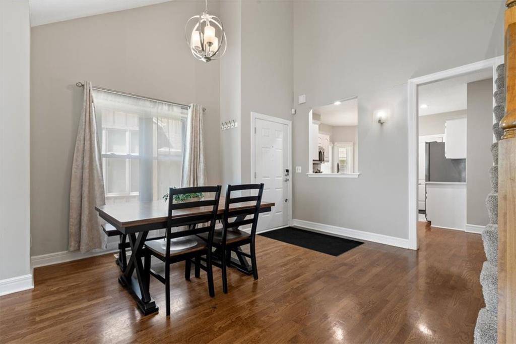 Overland Park, KS 66213,9411 W 122th ST
