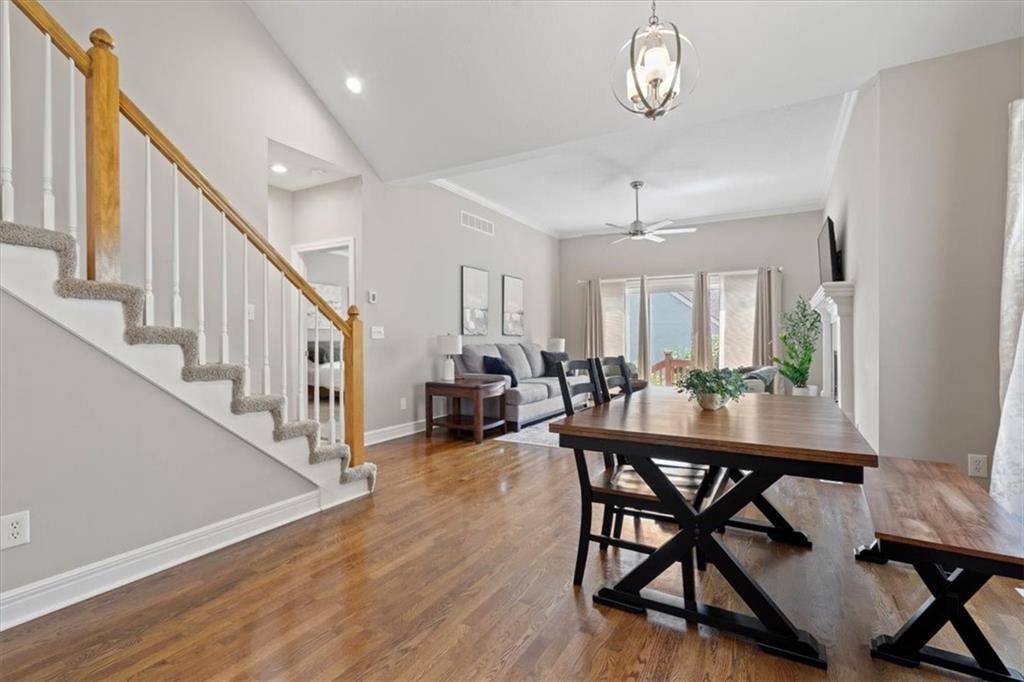 Overland Park, KS 66213,9411 W 122th ST