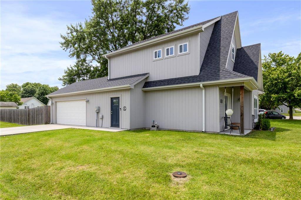 Oak Grove, MO 64075,201 SW 12th ST