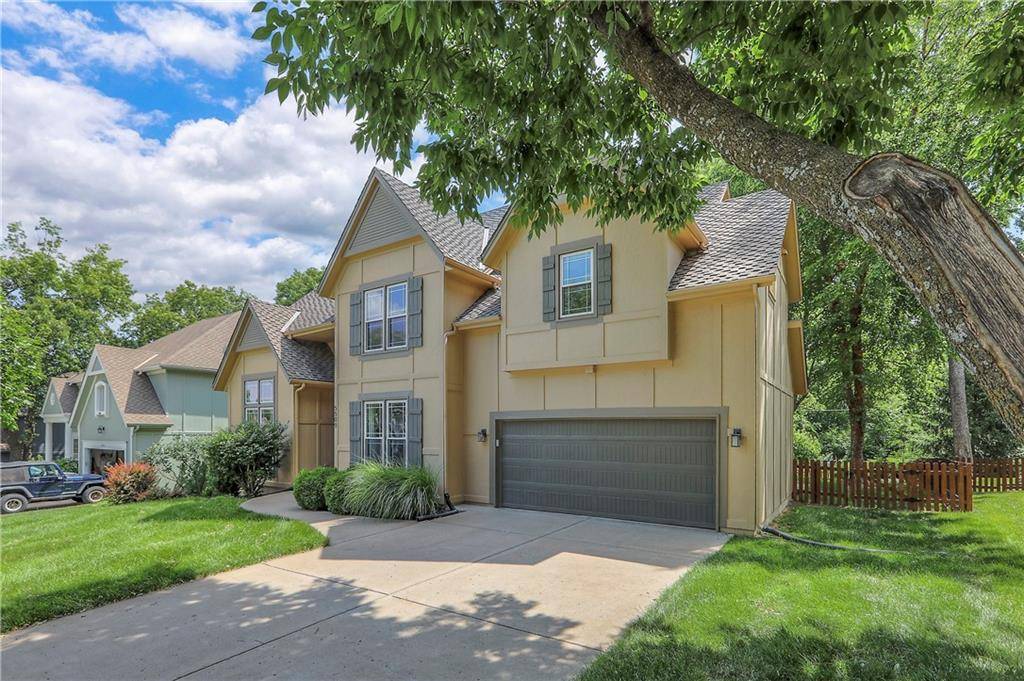 Parkville, MO 64152,5509 Sleepy Hollow RD