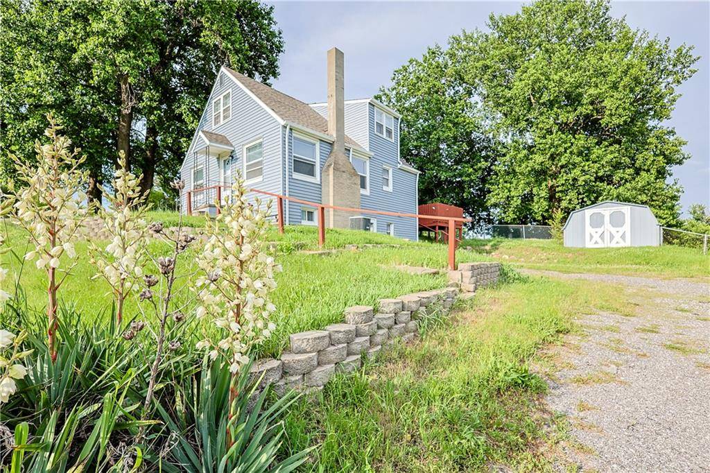 St Joseph, MO 64505,5305 St Joseph AVE