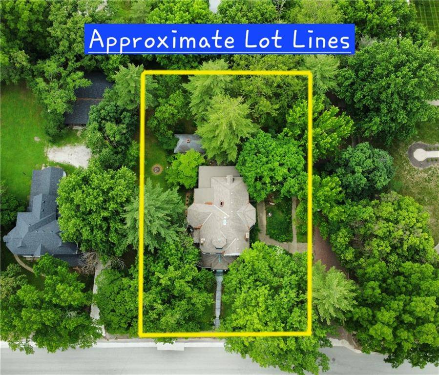 Carrollton, MO 64633,615 N Jefferson ST