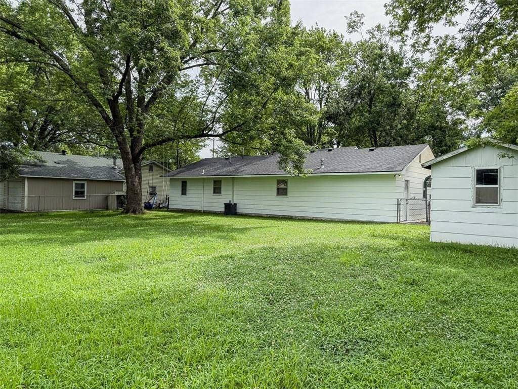 Liberal, MO 64762,404 Slenker ST