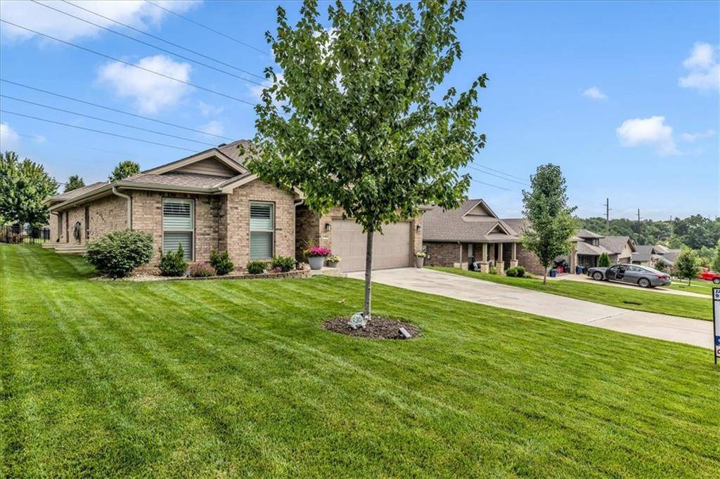 Shawnee, KS 66218,21404 W 47th TER