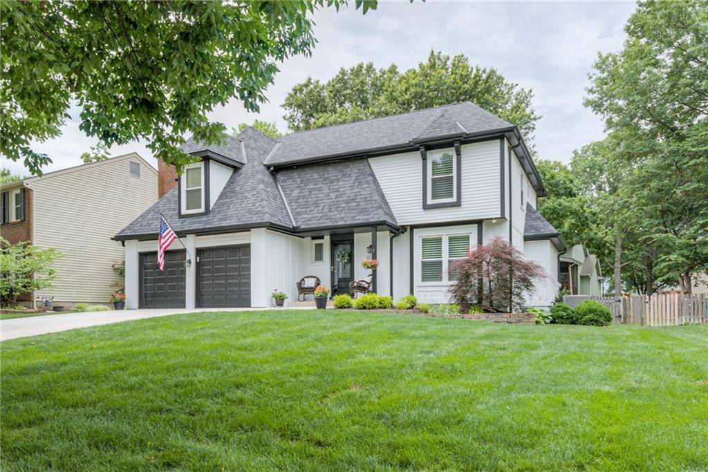 Lenexa, KS 66219,8948 Hall DR