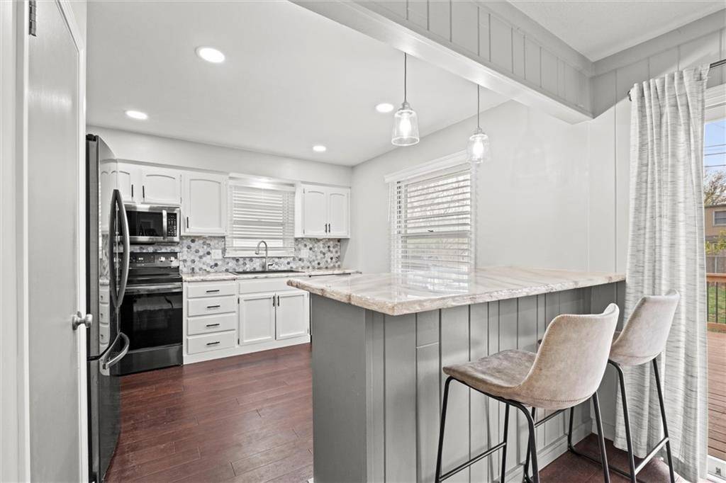 Lenexa, KS 66215,12903 W 100th ST