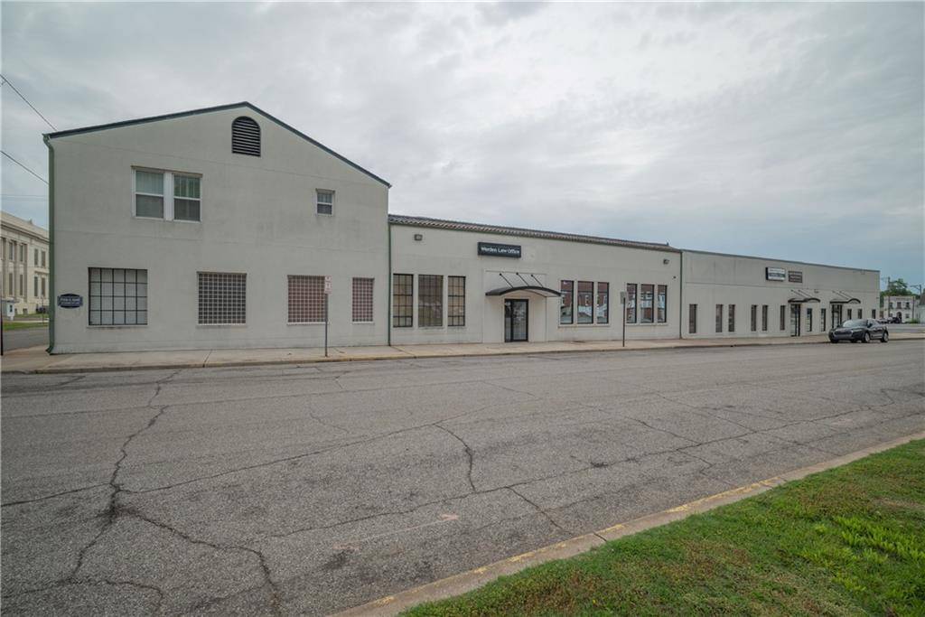 Joplin, MO 64801,410 S Pearl AVE