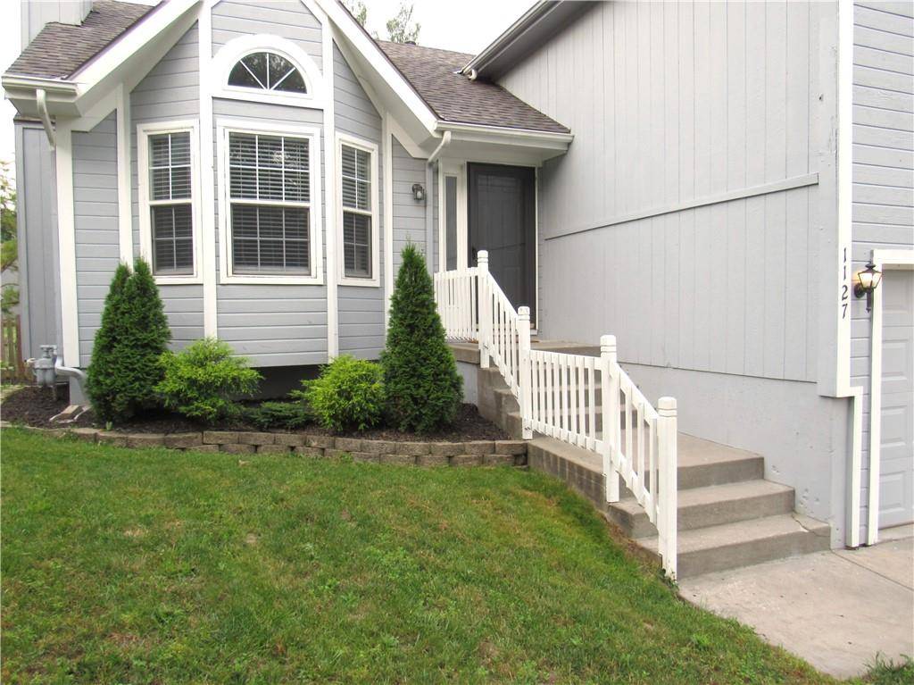 Liberty, MO 64068,1127 Cardinal DR