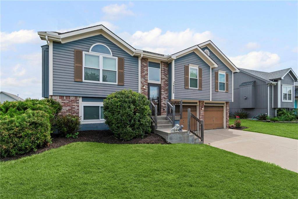 Kansas City, MO 64155,9209 N Mulberry AVE